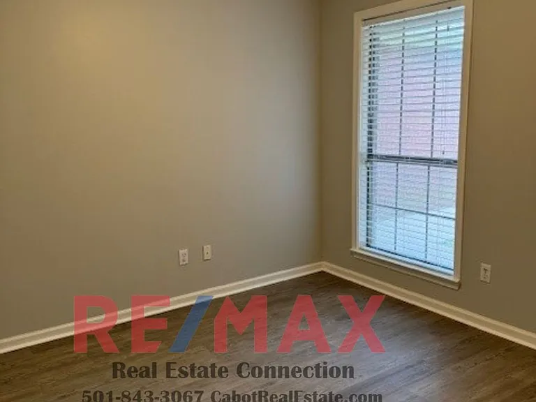 29 Applewood Dr — Photo 10