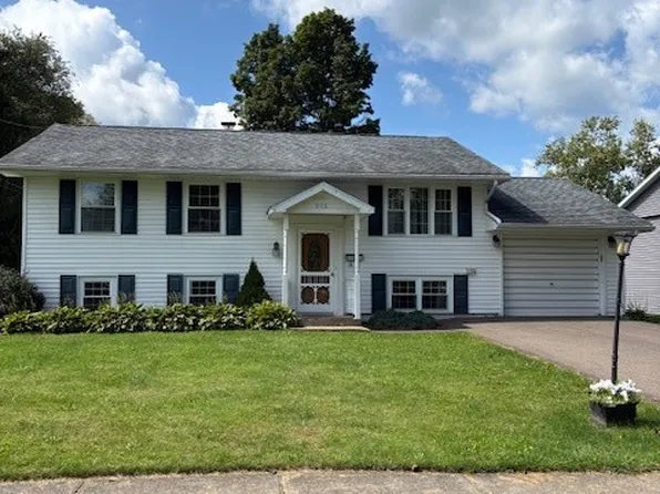 205 Aster Dr, Horseheads, NY 14845