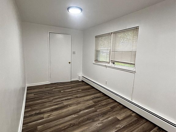 2nd image of 333 Bingham Road