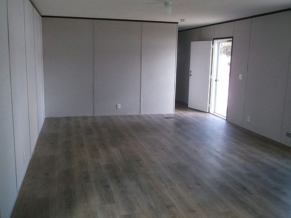 3rd image of 201 Dove Rd #54