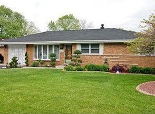 11433 S Neenah Ave, Worth, IL
