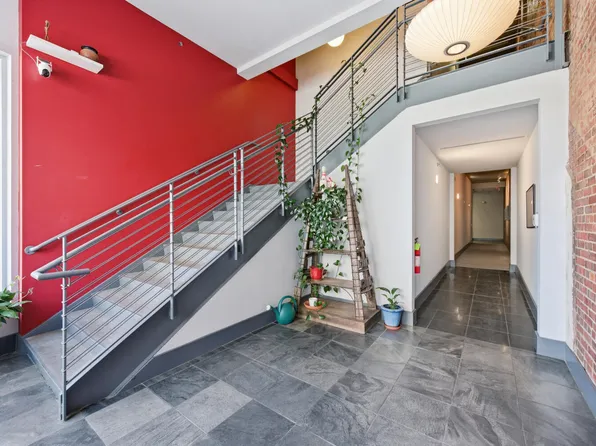 208 Rigsbee Ave APT 207, Durham, NC 27701