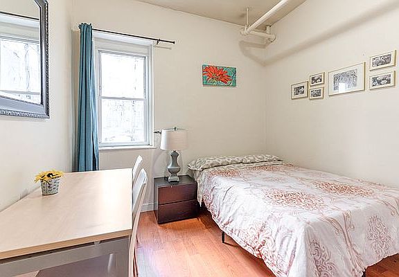 3rd image of 474 9th Ave APT 2