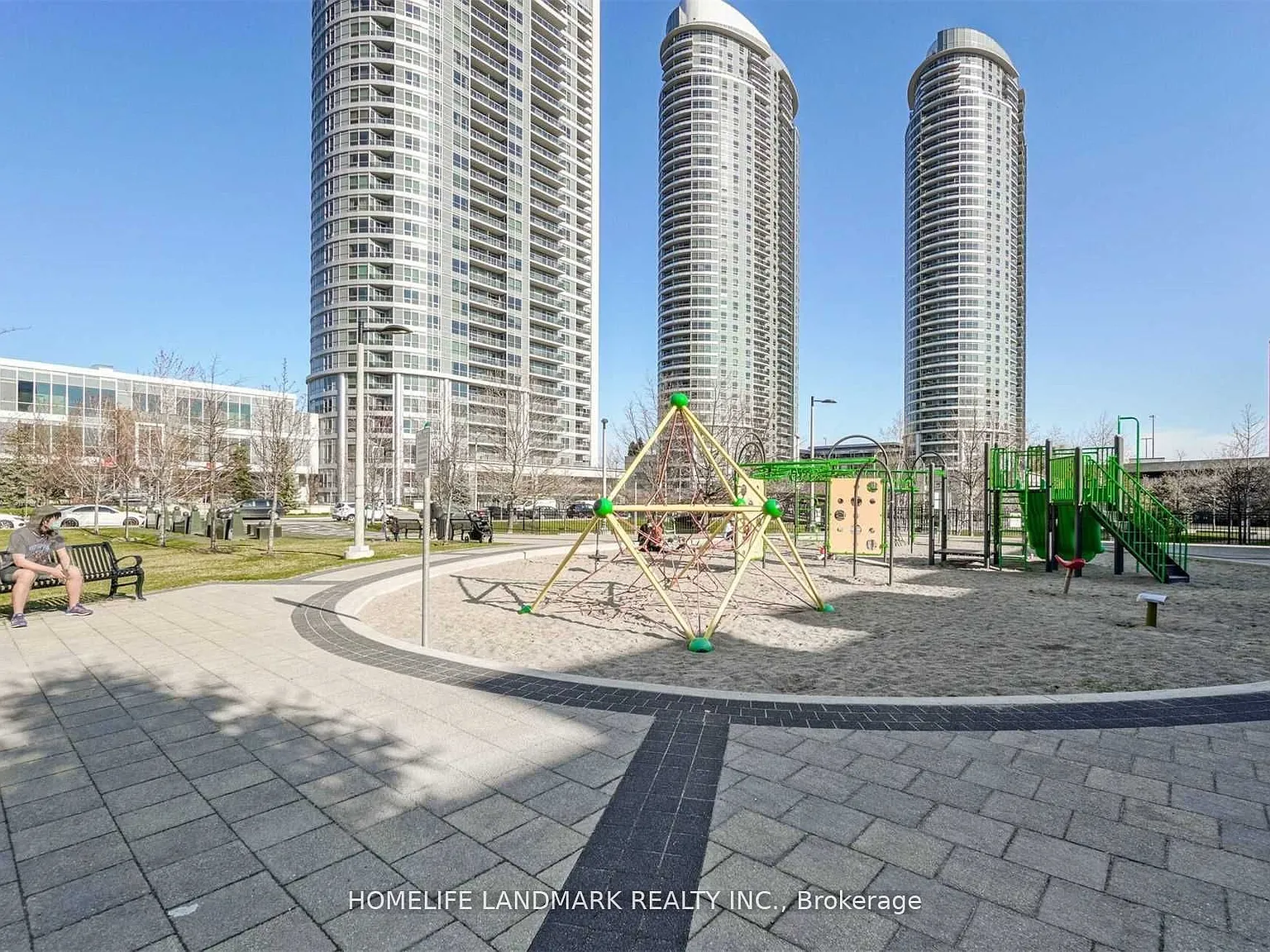 3 bed, $2,800 — Photo 2