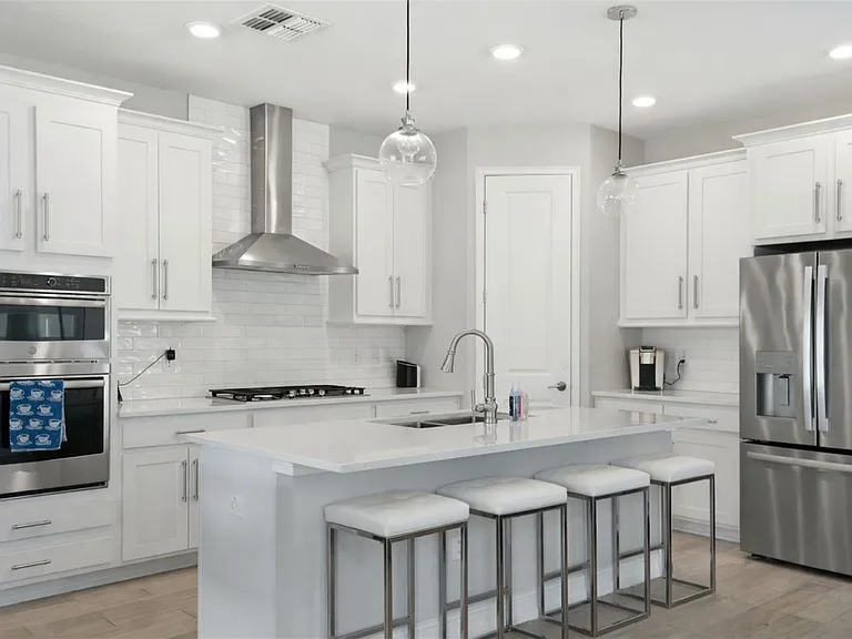 4547 San Martino Dr — Photo 11
