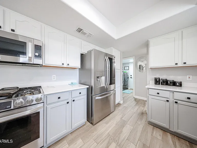 3902 E Rosemonte Dr — Photo 16