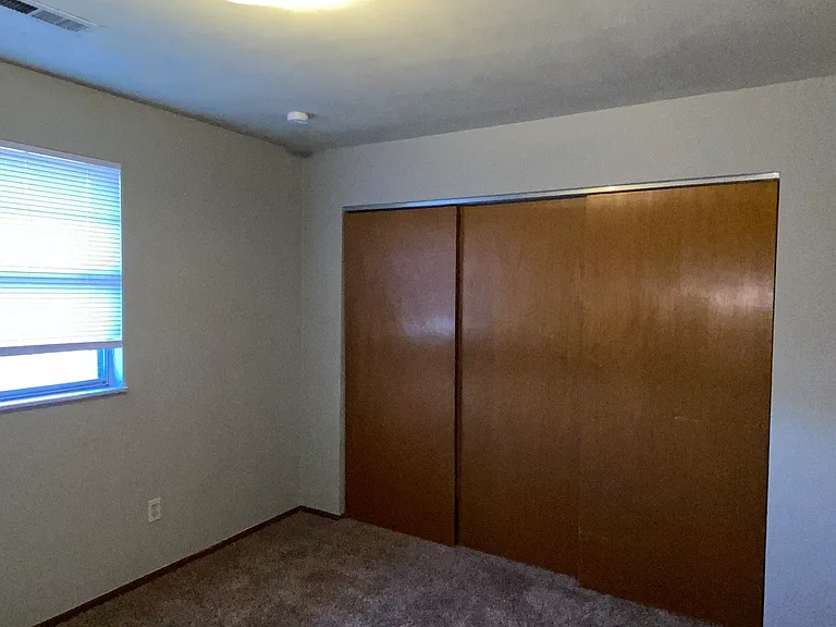 1810 N Belt W #1C — Photo 4
