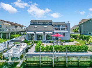 43 Shore Rd, Amityville, NY 11701