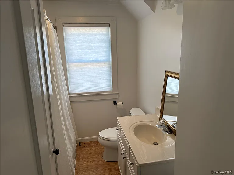 17 Harriman Ave #B — Photo 20