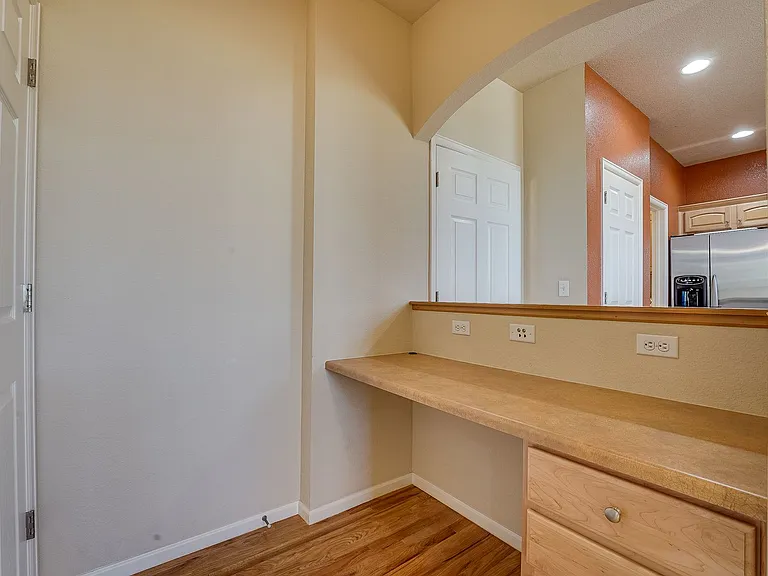 3914 Galileo Dr #B — Photo 17