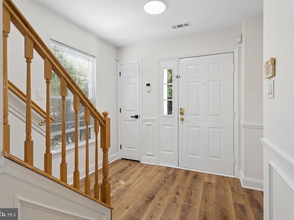 623 Barton Run, Marlton, NJ 08053 – 3-bedroom rental in Marlton