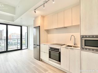 3009 Novar Rd #713, Mississauga, ON L5B 1S4