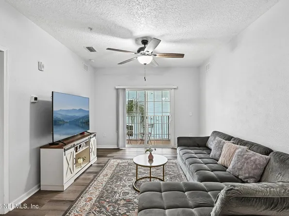 4959 KEY LIME Drive #206, Jacksonville, FL 32256
