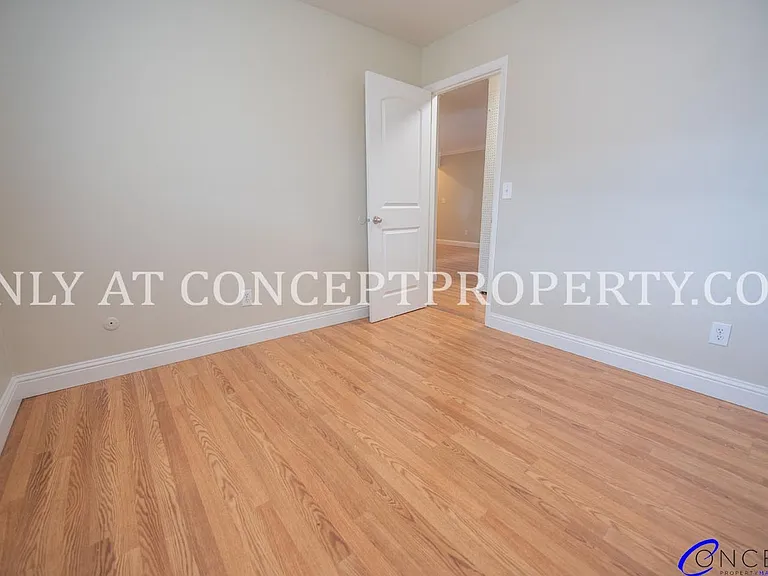 100 S Orchard Dr — Photo 76