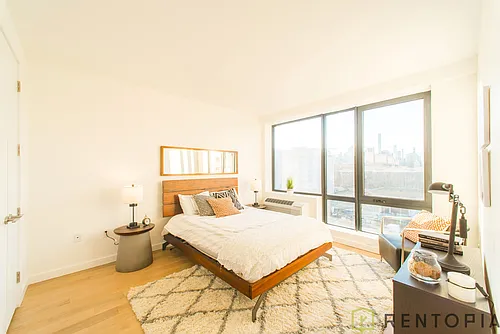 4115 23rd St #8C Photo 1