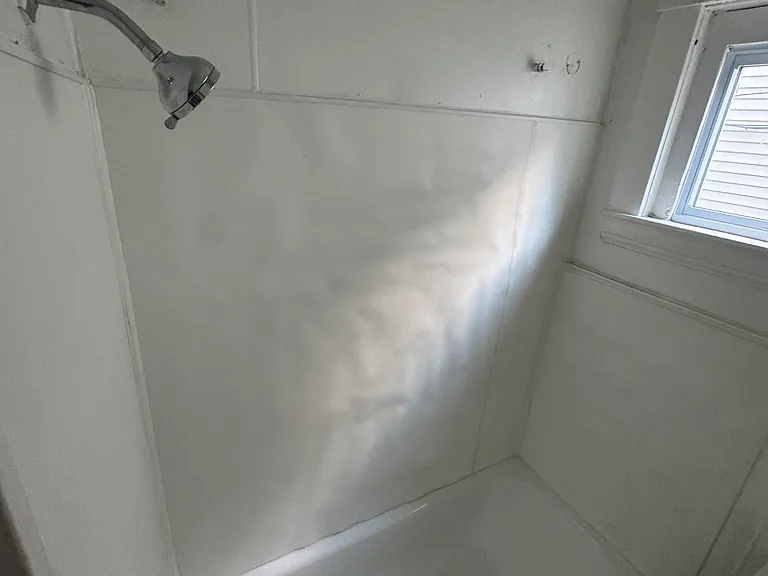 1427 E 51st St #1 — Photo 7