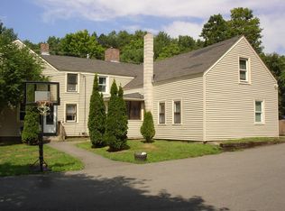 11 Davis St, Shirley, MA 01464