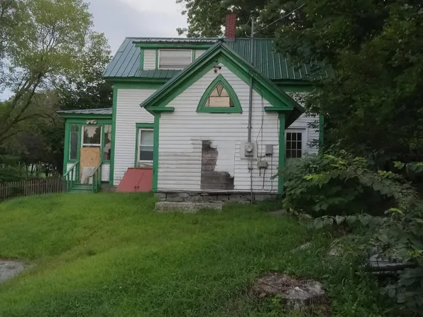 22 Green Street, Livermore Falls, ME 04254