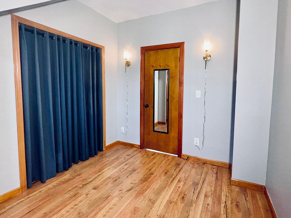 2nd Bedroom Door