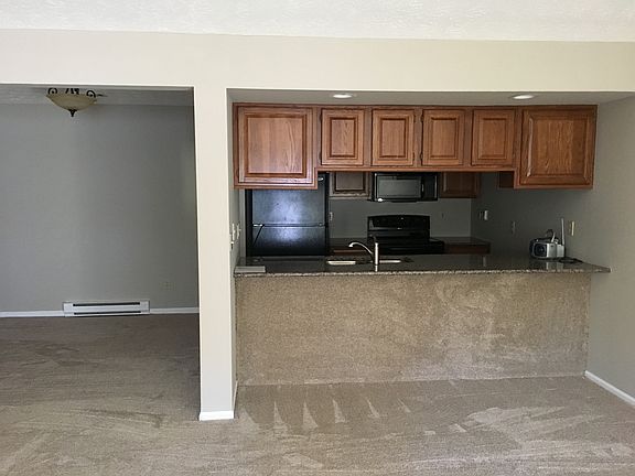 2nd image of 308 Lisa Ann Dr