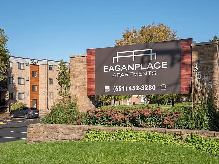 Eagan Place — Photo 44