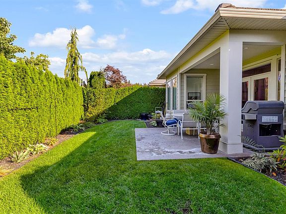 5th image of 4450 Gordon Dr #146