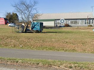 6908 Akersville Rd, Fountain Run, KY 42133