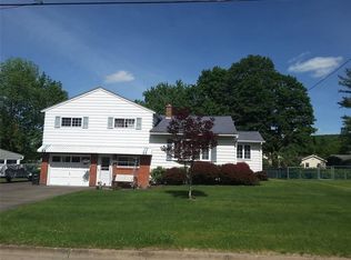 813 Lehigh Ave, Vestal, NY 13850