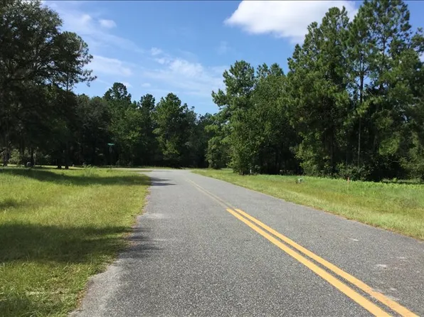 156 NW Oak Leaf Gln, Lake City, FL 32055
