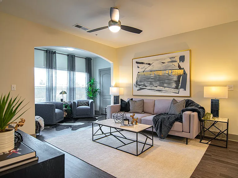 The Summit at Nashville West — Photo 25