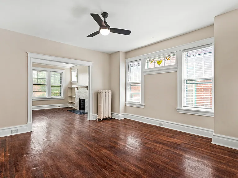 6026-28 Pershing Ave #6028 — Photo 12