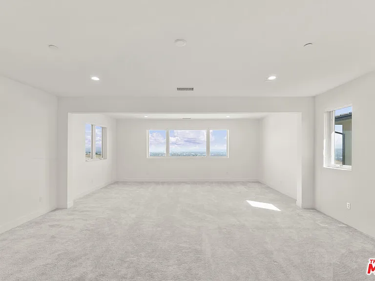 11758 N Hillsborough Ln — Photo 23