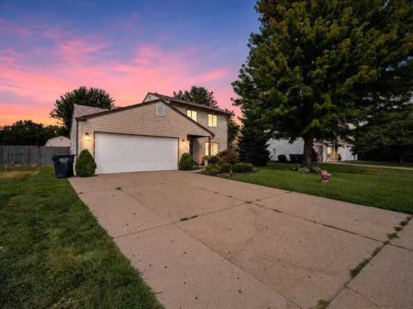 1104 Fox Trace Dr, Anderson, IN 46013