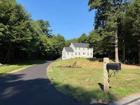 6 Conservation Dr, Douglas, MA 01516