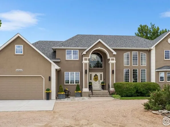9088 Golden Fields Ln, Loveland, CO 80538