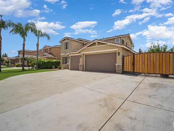 4th image of 6107 Shasta Daisy Way