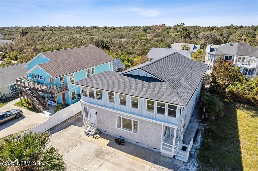 Building Photo - 2337 S Fletcher Ave #A