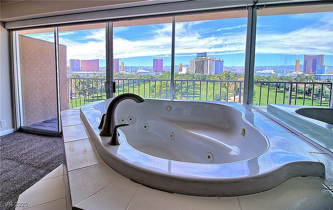 3111 Bel Air Dr UNIT 8E