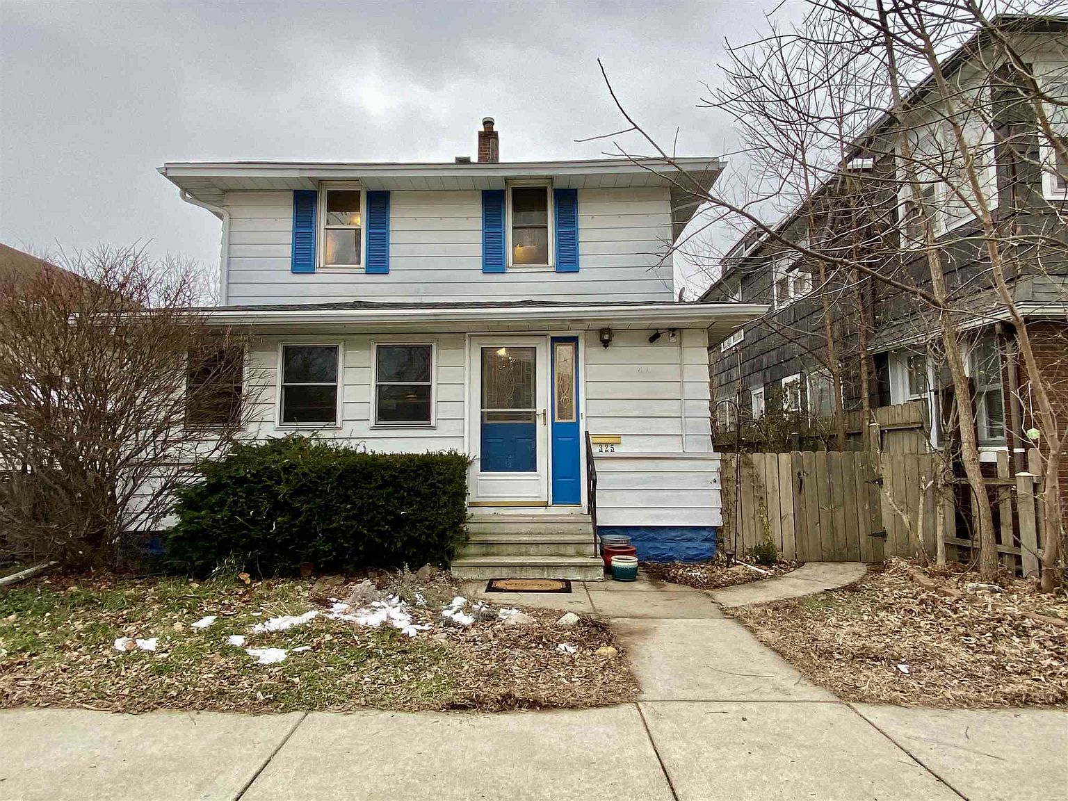 325 S West St, Mishawaka, IN 46544 Zillow