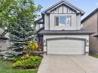162 W Cranwell Sq SE, Calgary, AB T3M 0B9