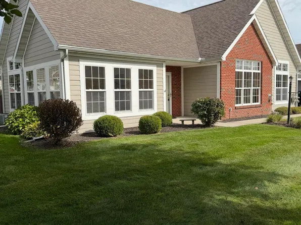 7824 Greenville Xing, Waterville, OH 43566