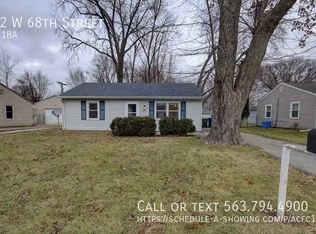 3002 W 68th St, Davenport, IA