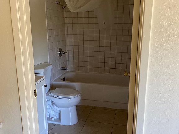 3rd image of 320 E Tabor Ave #5