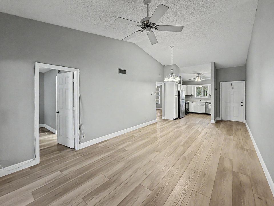1st image of 330 Palmwood Pl #210