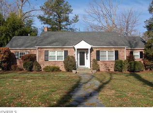 1137 E Woodland Rd, Petersburg, VA 23805