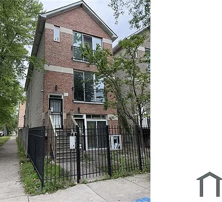 7656 S Colfax Ave #2