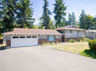 11717 63rd Ave E, Puyallup, WA 98373
