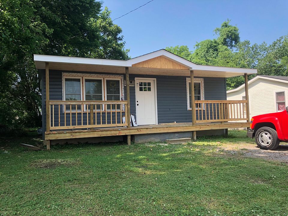 1st image of 120-122 Stacker Dr