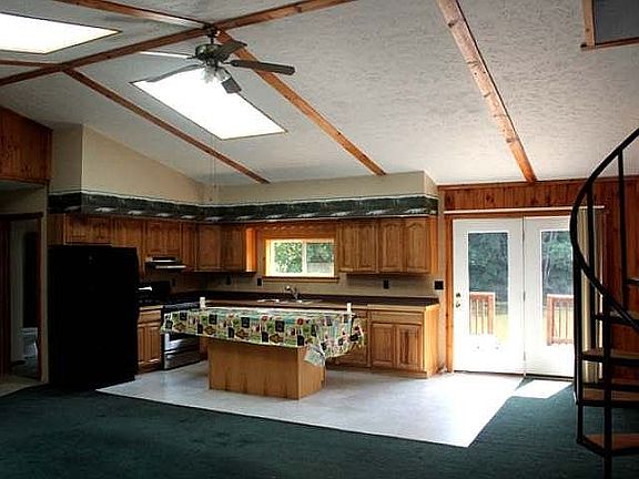 Kitchen / Great room 