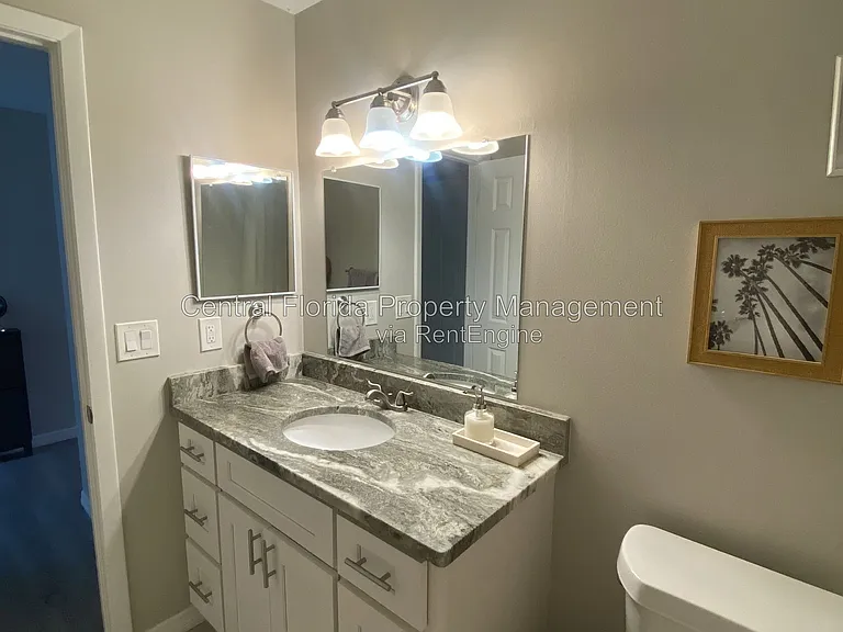 2709 Hunt Club Ln #1 — Photo 9